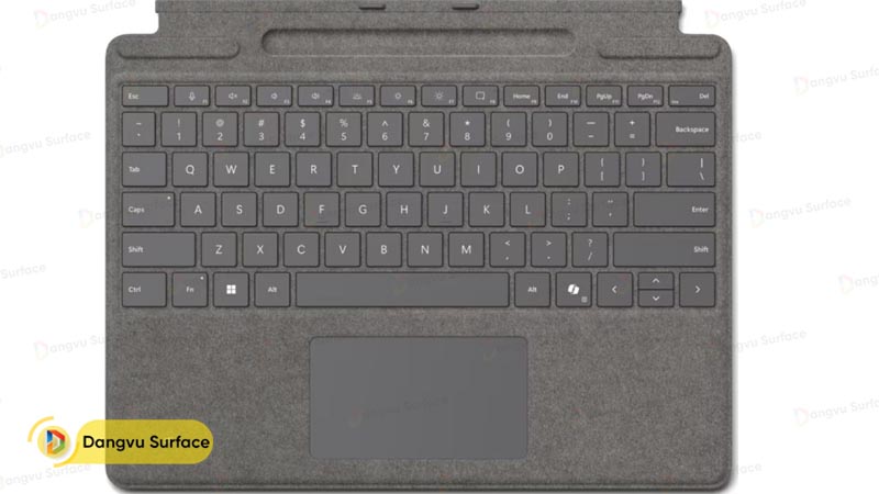 Kích thước Touchpad của Surface Pro 10 thì đã được hãng Microsoft thiết kế phù hợp so với tổng kích thước của thiết bị