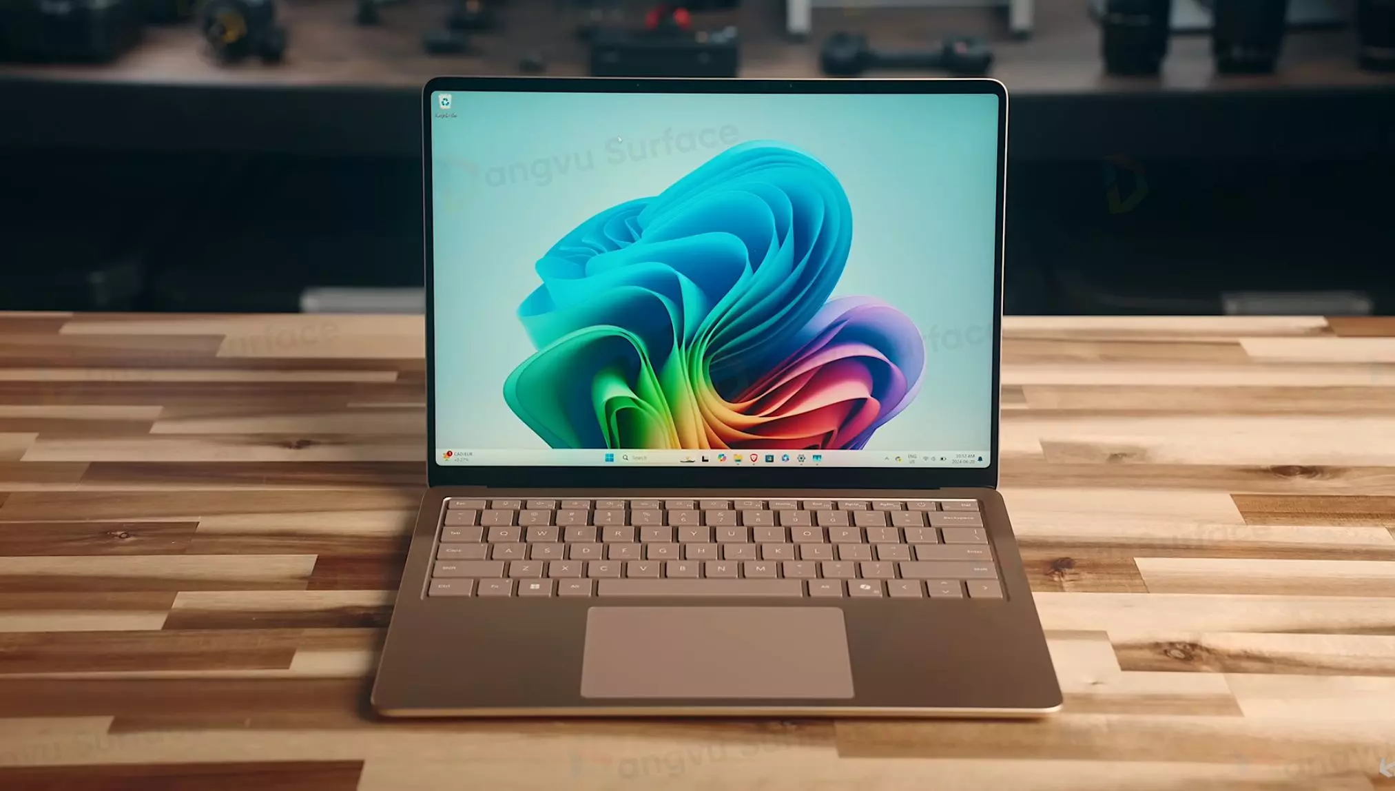 Thiết kế Surface Laptop 7