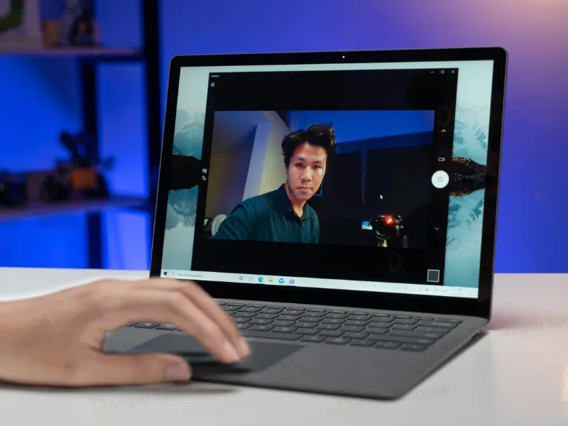 Màn hình Surface Laptop 6 sở hữu độ phân giải cao