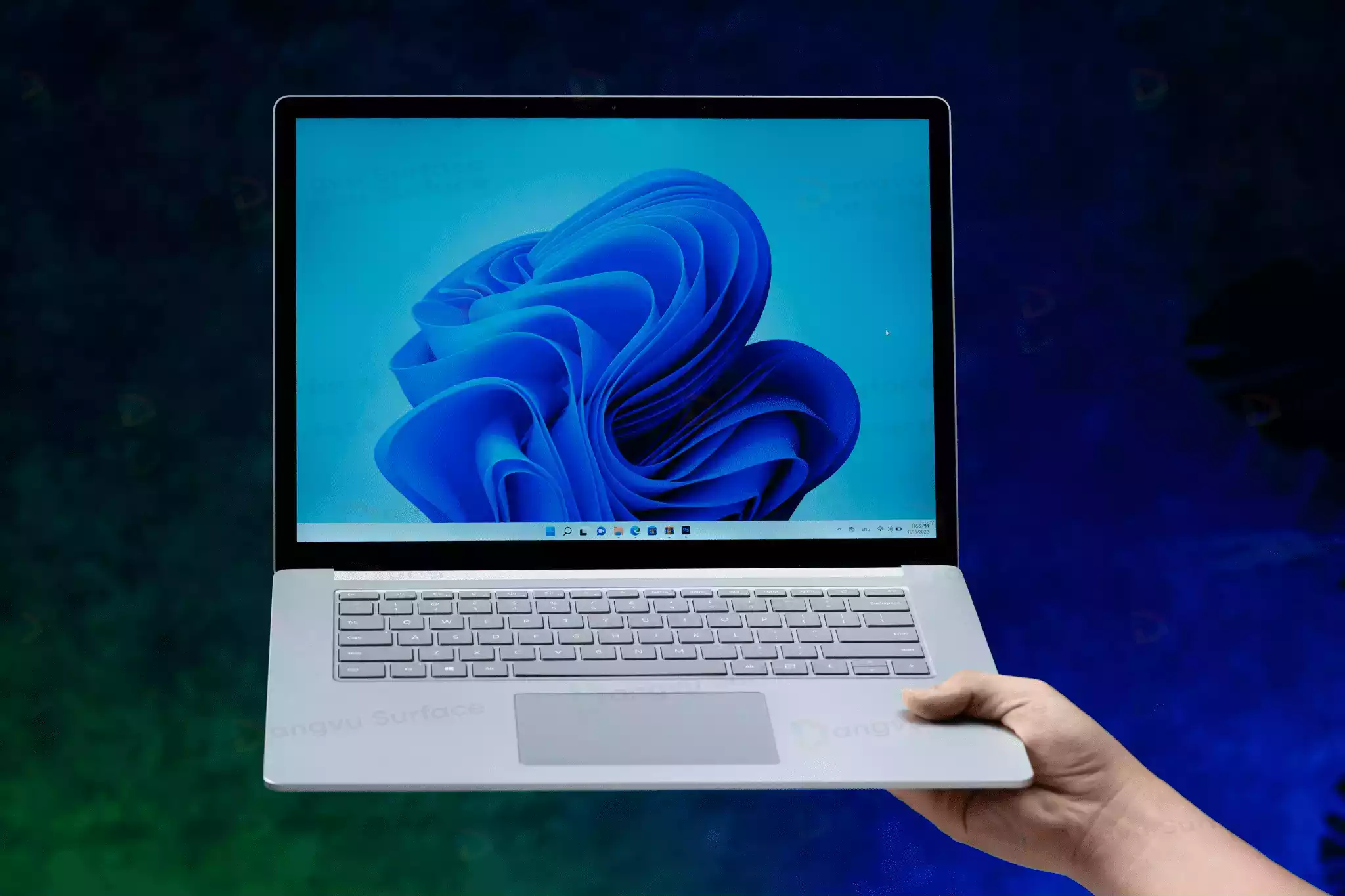 Thiết kế Surface Laptop 5