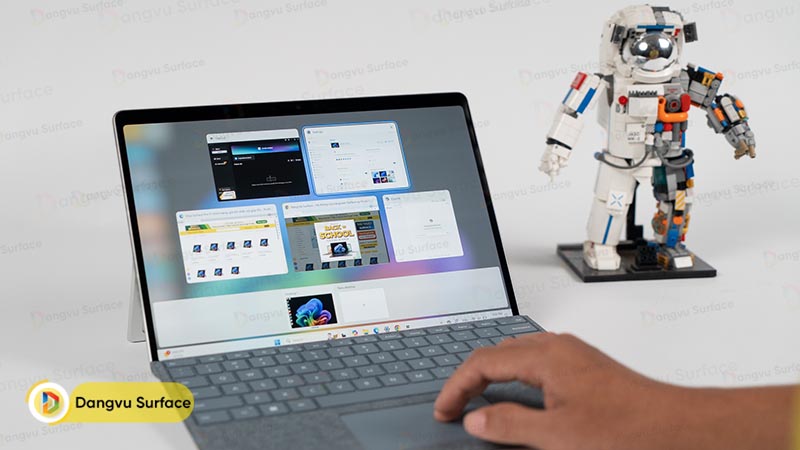 Đa nhiệm mượt mà trên Surface Pro 11