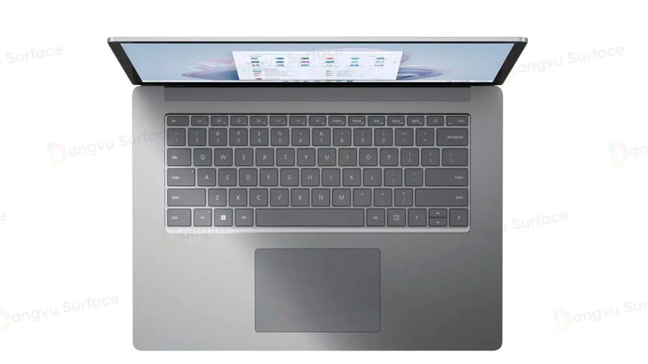 Bàn phím Surface Laptop6 được thiết kế rộng hơn thuận lợi cho thao tác