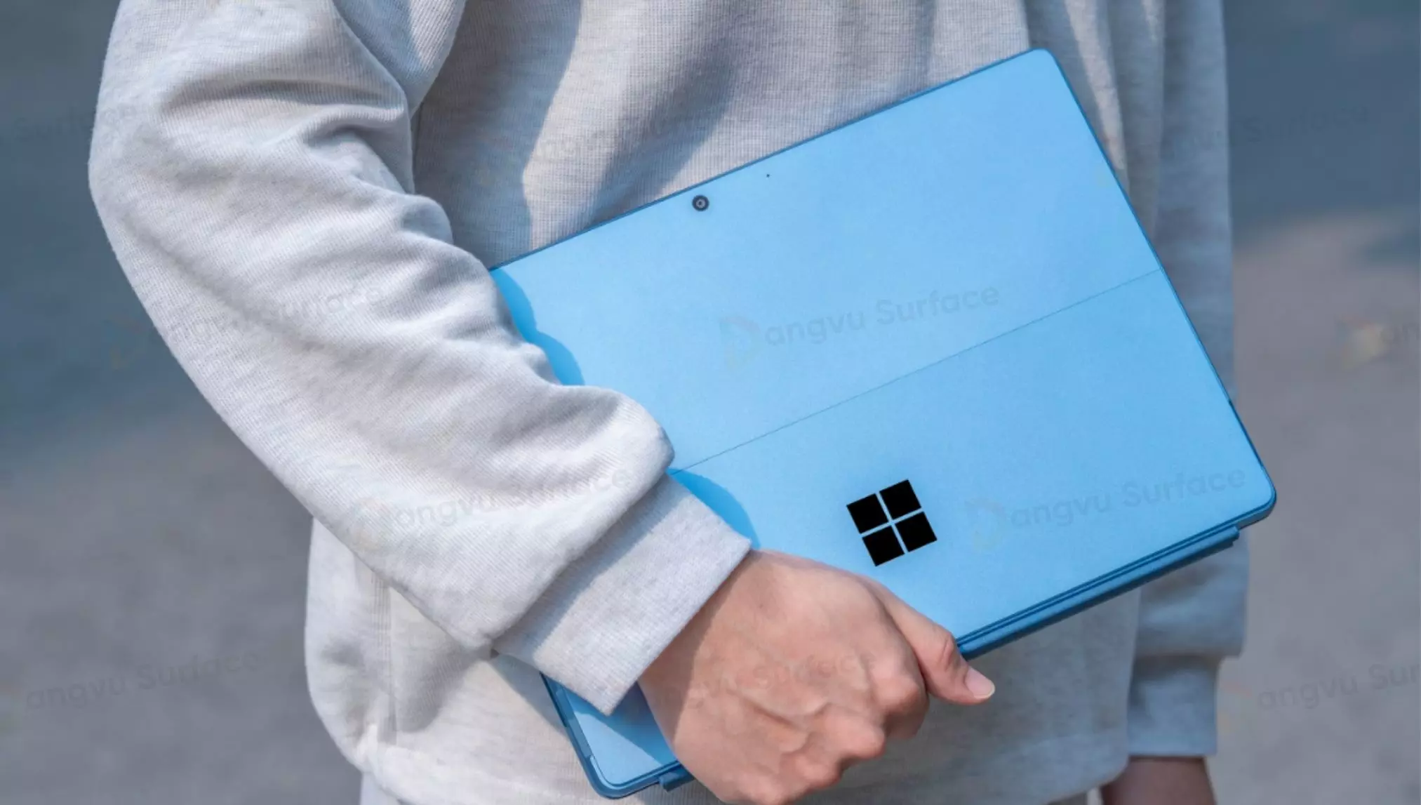 Surface Pro 9 Ref: Tiết kiệm nhưng vẫn chất lượng!