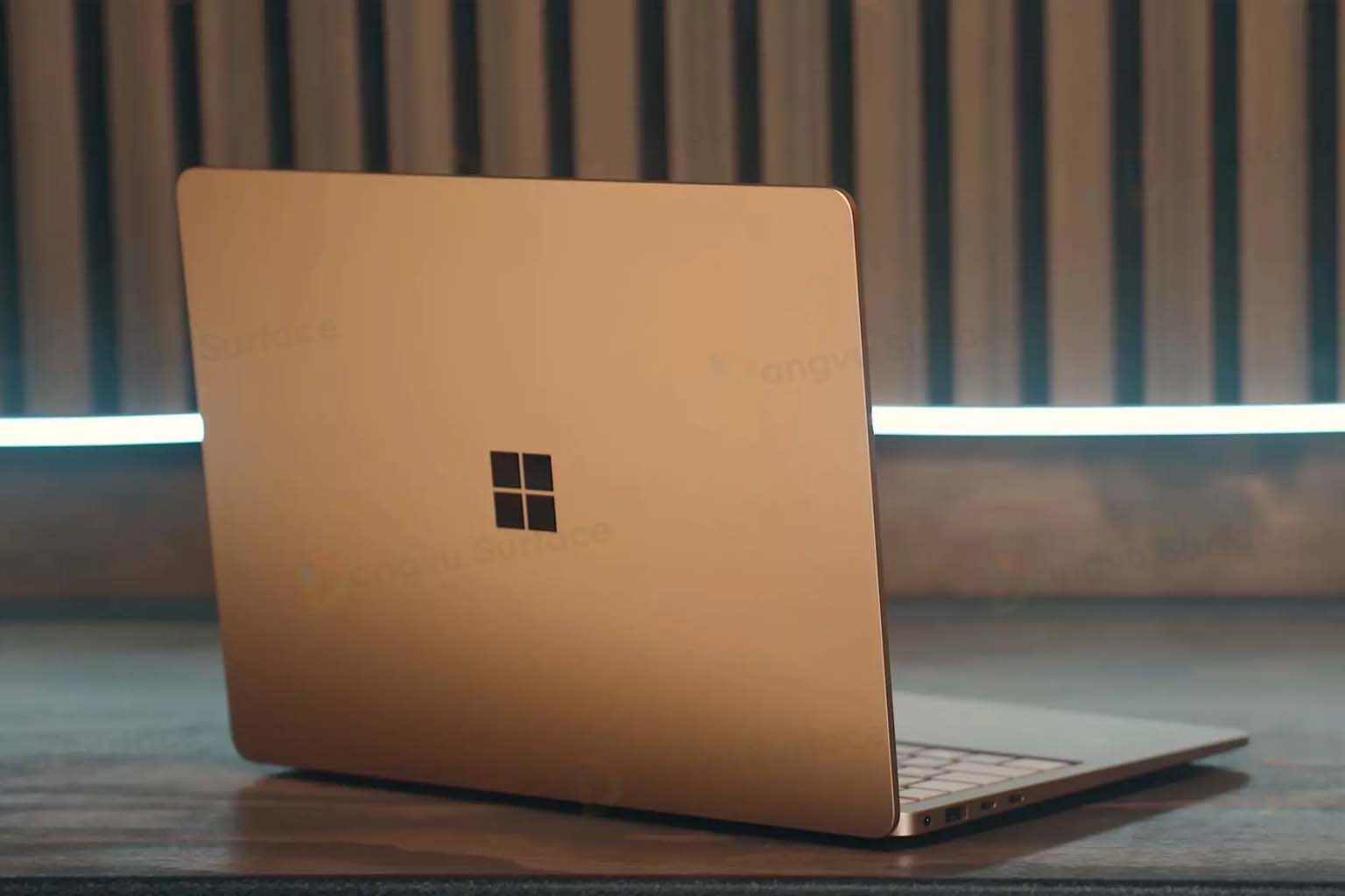 Surface Laptop 7 và MacBook Pro M4