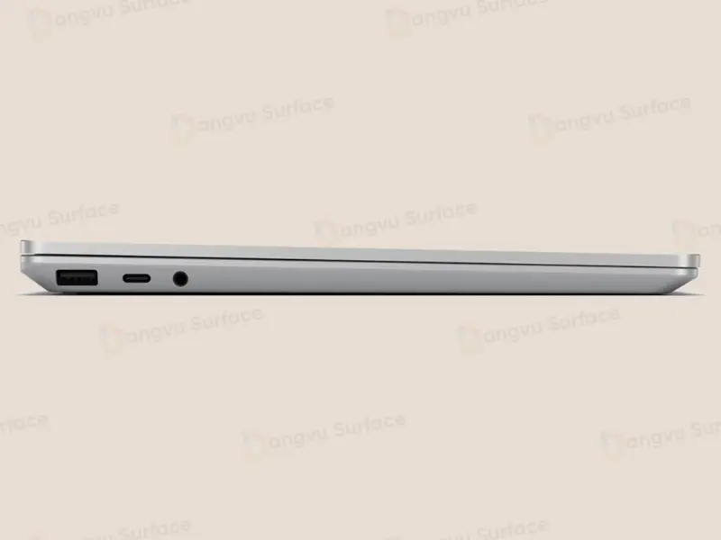 Surface Laptop Go 3 vẫn giữ lại các cổng kết nối tiện lợi