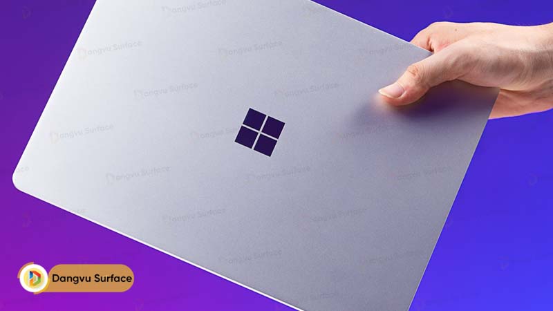 Surface Laptop Go 3 nhẹ gọn và phong cách