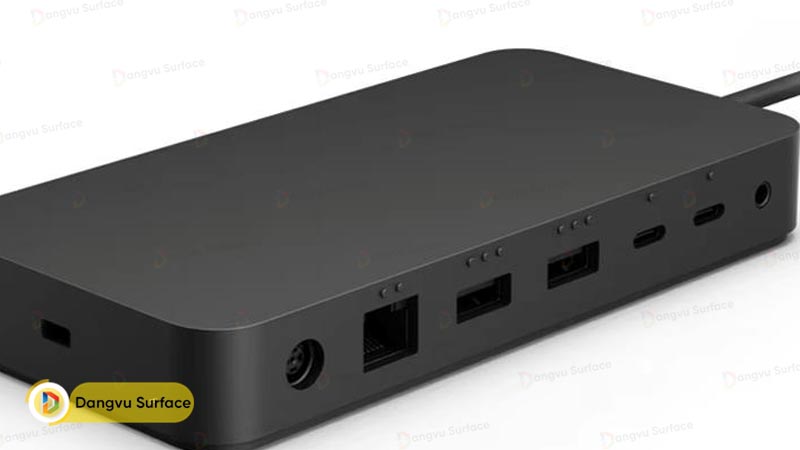 Một mặt của Surface Thunderbolt 4 Dock