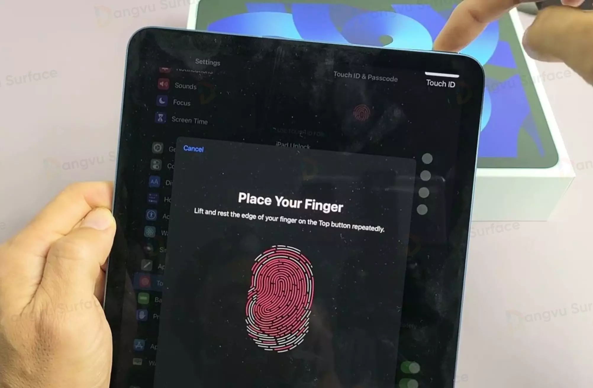 iPad Air 5 có thể đăng nhập thông qua Touch ID