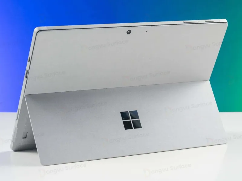 Vỏ Surface được làm từ hợp kim Magie
