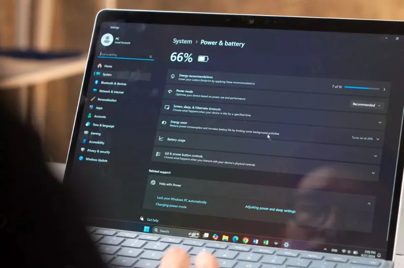 Surface Pro Gen 11 với vi xử lý Snapdragon X giúp tiết kiệm năng lượng