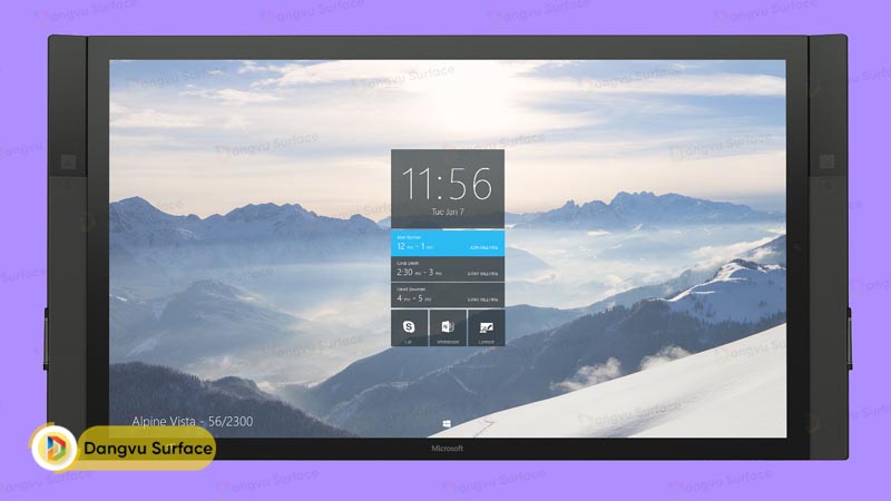 Surface Hub ra mắt lần đầu năm 2015