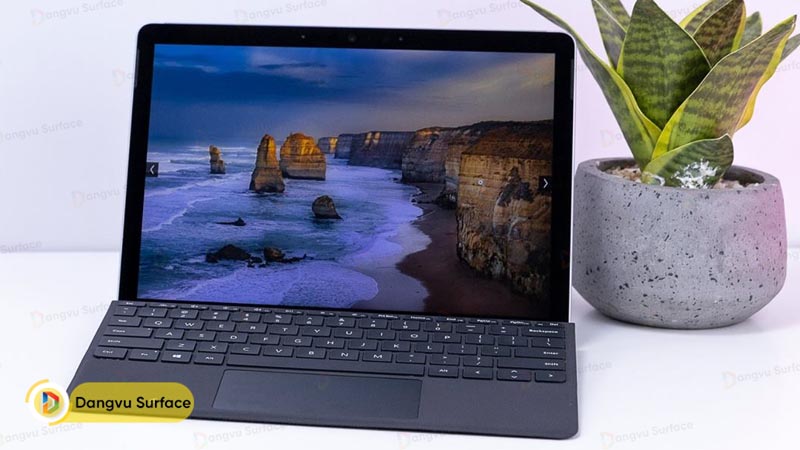 Surface Go 2 phù hợp cho học sinh, sinh viên, giáo viên, dân văn phòng