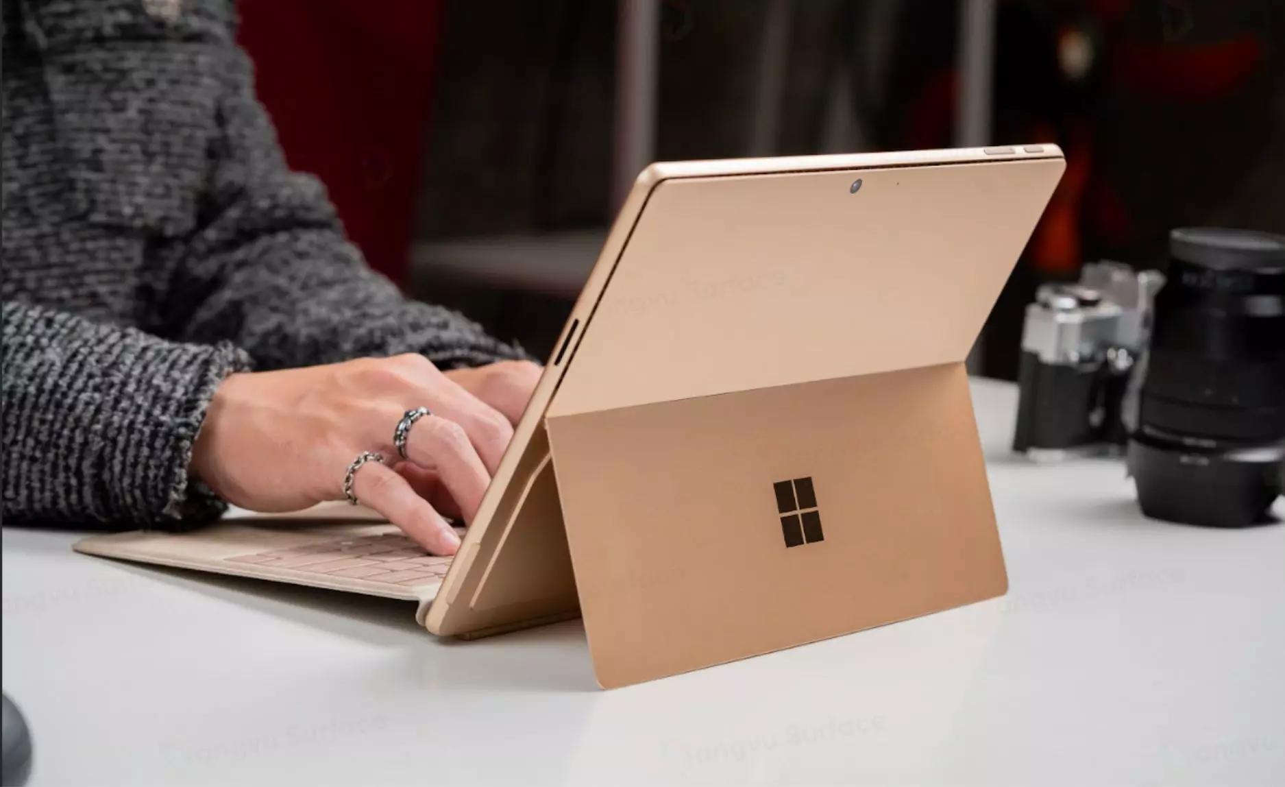 Surface Pro 11 thích hợp cho người dùng cần thiết bị có hiệu suất cao hơn