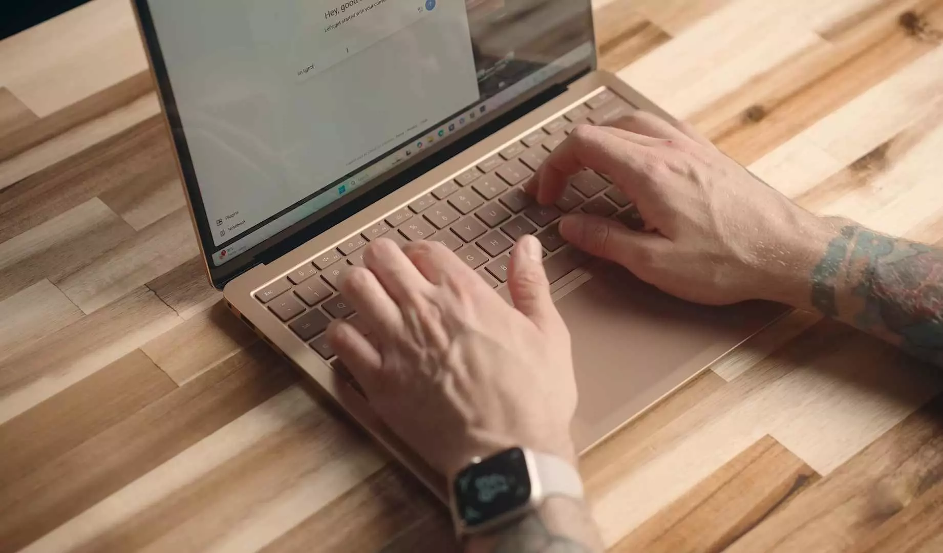 Bàn phím của thế hệ thứ 7 dòng Surface Laptop