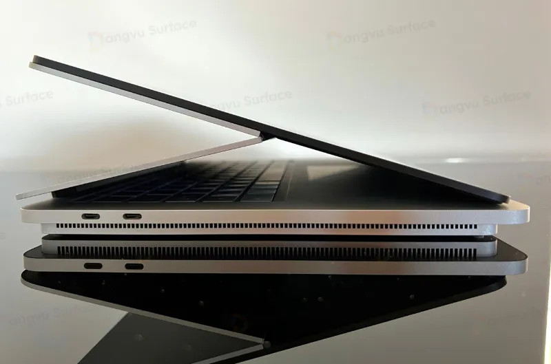 Surface Laptop Studio 2 với hệ thống âm thanh Dolby Atmos trang bị tới 8 loa