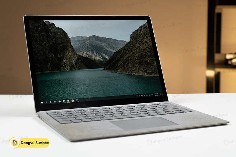 Máy sử dụng hệ điều hành Windows 10 S mode ổn định