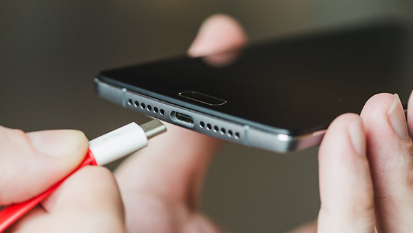 Kết nối 1 chiều USB Type C