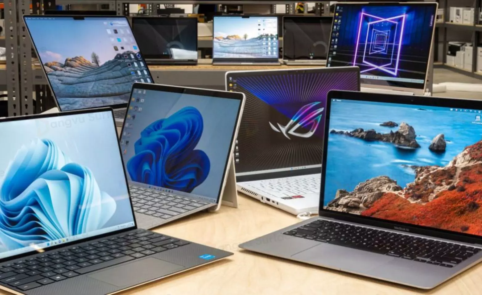 Hướng dẫn lựa chọn cấu hình laptop dành cho dân văn phòng