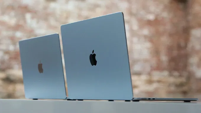 Thiết bị sở hữu lớp vỏ nhôm nguyên khối vô cùng bền bỉ.