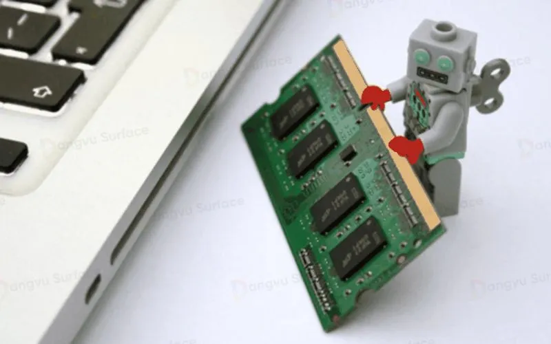 Lỗi RAM cũng là lỗi quen thuộc đối với những thiết bị Surface sử dụng lâu năm