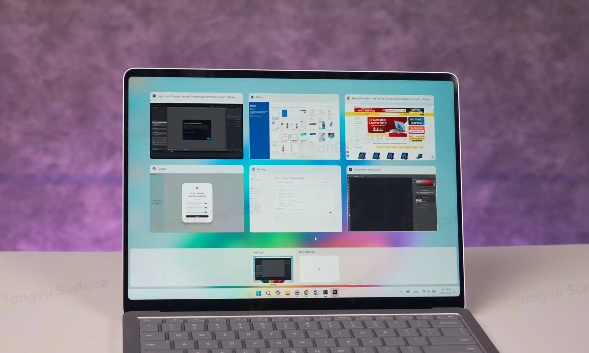Surface Laptop 7 chạy trên hệ điều hành Windows 11