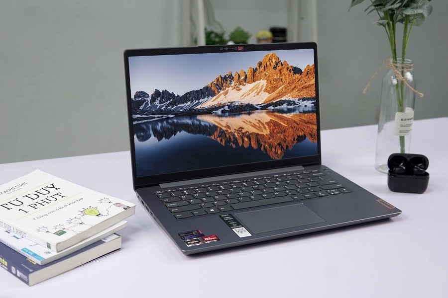 Laptop Lenovo IdeaPad 3 14IAH8 i5 
