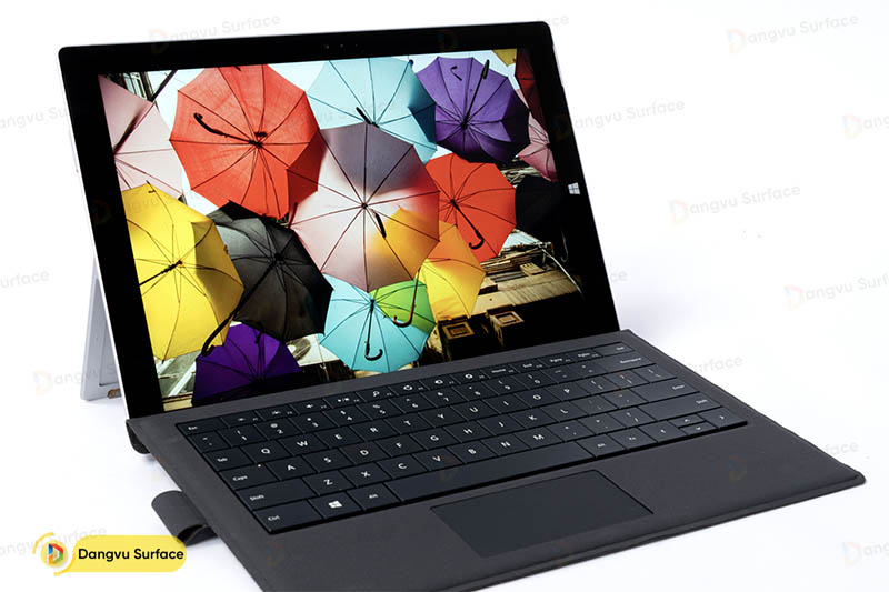 Dù đã 4-5 năm kể từ ngày ra mắt nhưng Surface Pro 3 hoạt động, làm việc vẫn rất tốt và hiệu quả
