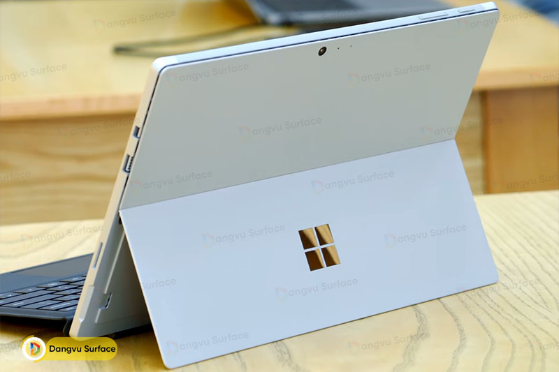 Surface Pro 6 là một lựa chọn thú vị