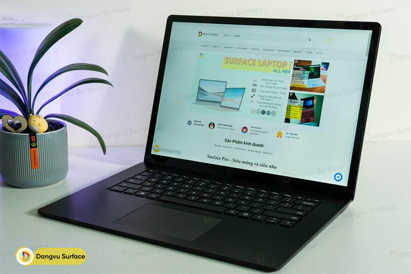 Thích Laptop Thuần Chủng và Microsoft thì có ngay Surface Laptop đáp ứng
