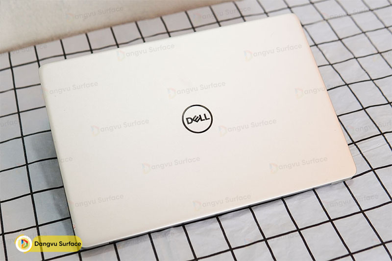 Dell Inspiron 13 5370 giá rẻ đến từ thương hiệu Dell