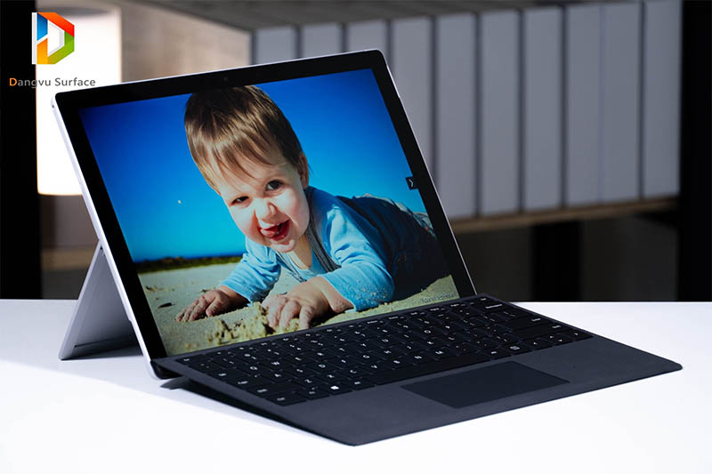 Một chiếc Surface Go RAM 4/64 rất rẻ phù hợp để giải trí