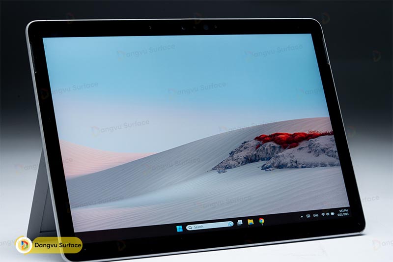Surface Go: kích thước nhỏ bé nhất nhà Surface. Màn hình 10.5inch.