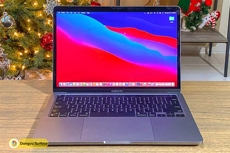 Dòng Laptop điểm hình nhất áp dụng tỉ lệ này là Macbook của Apple