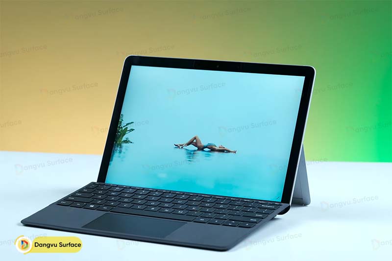 Độ chuẩn màu của Surface Go 3 lên tới 99% sRGB, 70% Adobe RGB