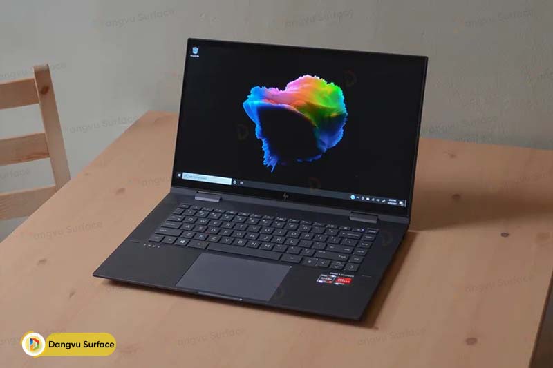 Màn hình laptop cảm ứng HP Envy X360 15M-ES1013 có kích thước 15,6 inch