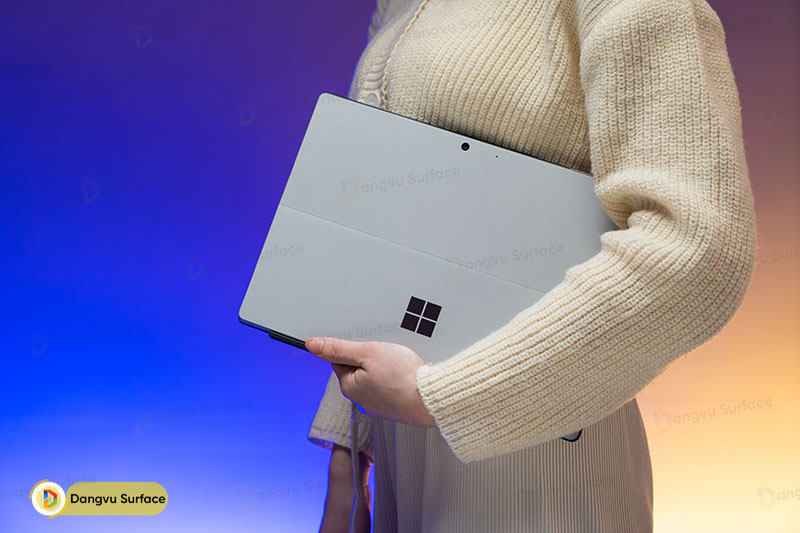 Surface Pro 7 Plus - một sản phẩm khá thú vị