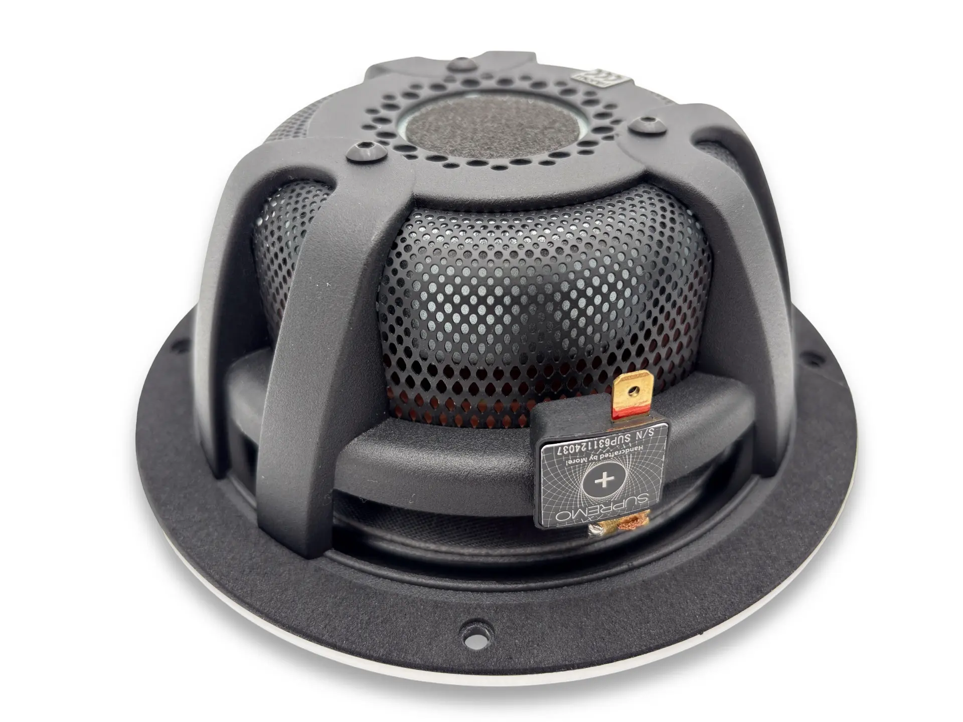 Morel Supremo Special Edition 63 có khung nhôm chắc chắn 