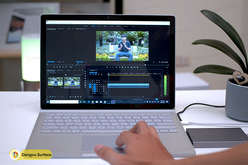 Hiệu năng của Book 2 vẫn đặt lên top đầu trong những dòng Ultrabook