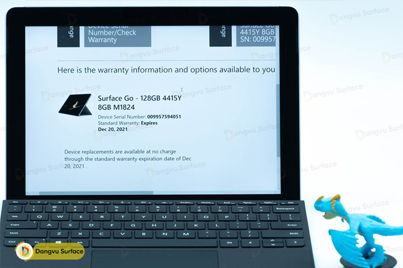Nhìn chung thì Surface Go không khác gì một chiếc Laptop