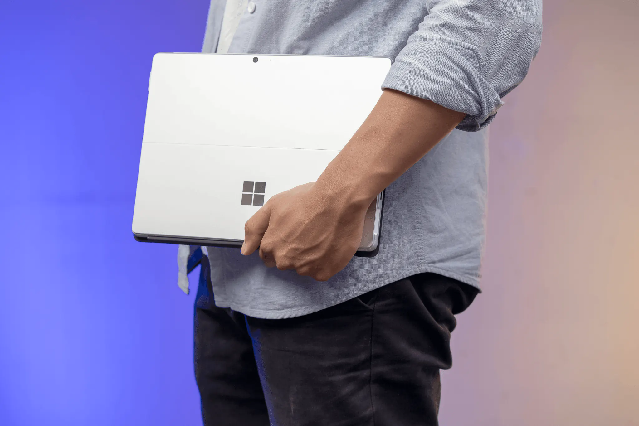 Surface Pro 8 cá tính 