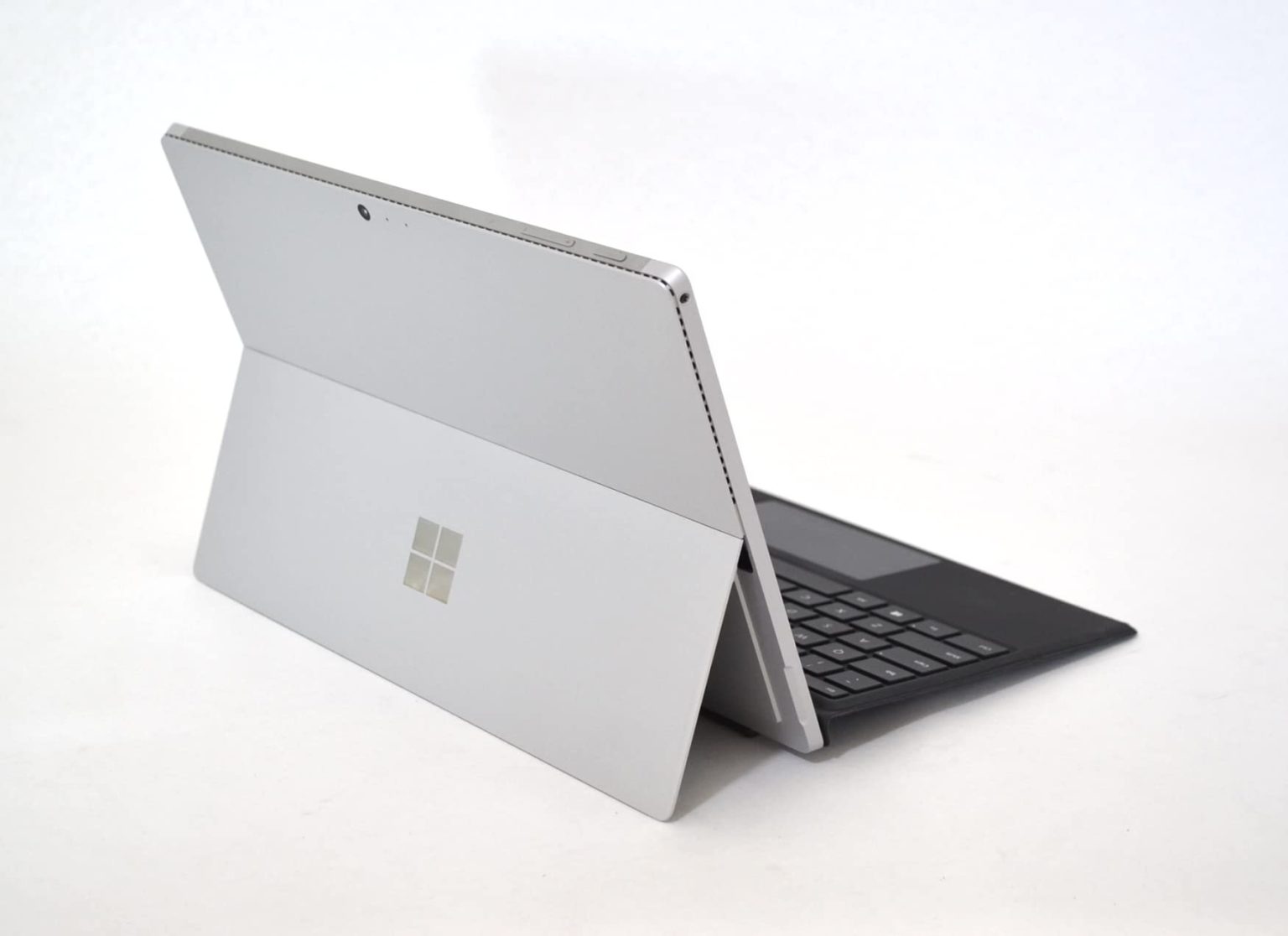 Surface Pro 4 hiện nay đâu có đánh giá thấp