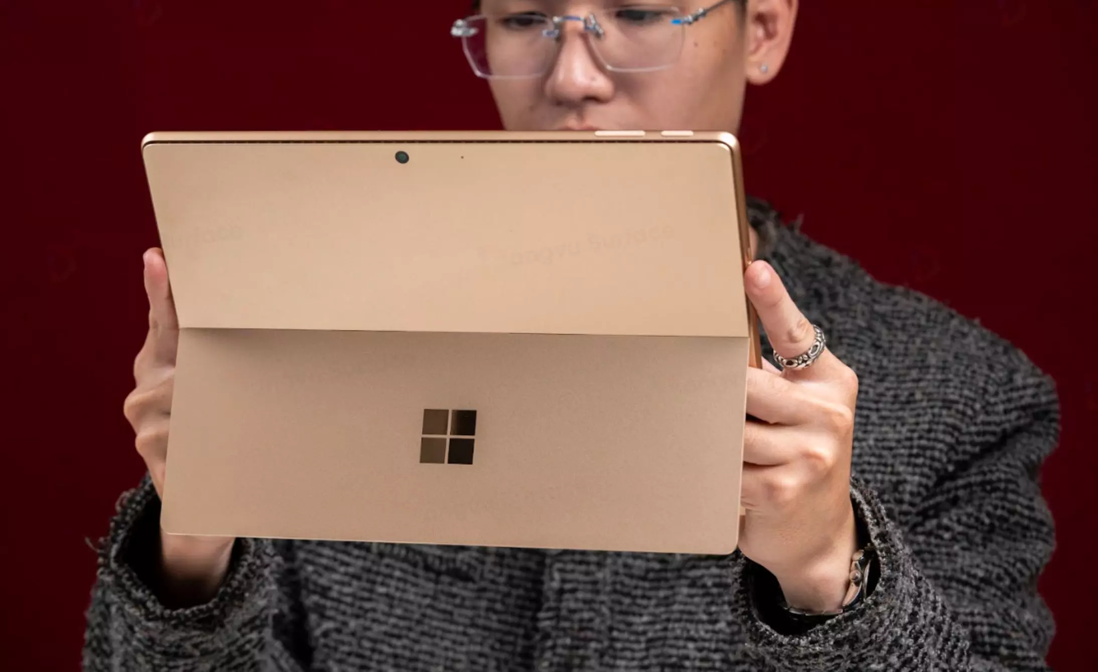 Camera Surface Pro 11 chụp ảnh chất lượng cao