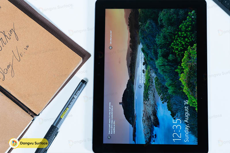 Surface Go còn được đánh giá cao ở vai trò máy phụ thứ hai
