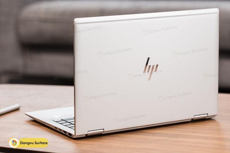 Laptop HP EliteBook x360 1040 G5 cũng sang trọng không kém