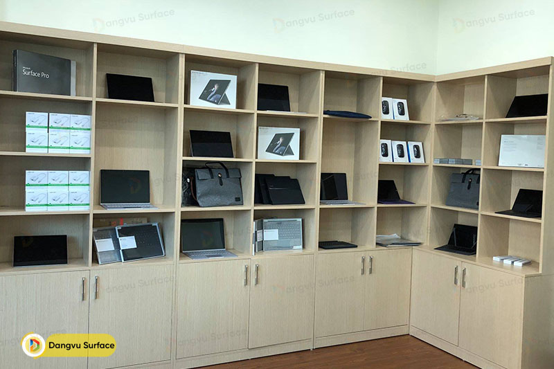 Bạn có thể tham khảo và trải nghiệm các dòng Surface tại shop