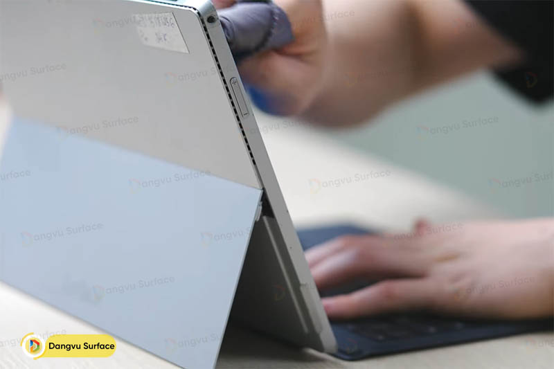 Sự ổn định là yếu tố khiên người dùng yêu thích dùng Surface Microsoft