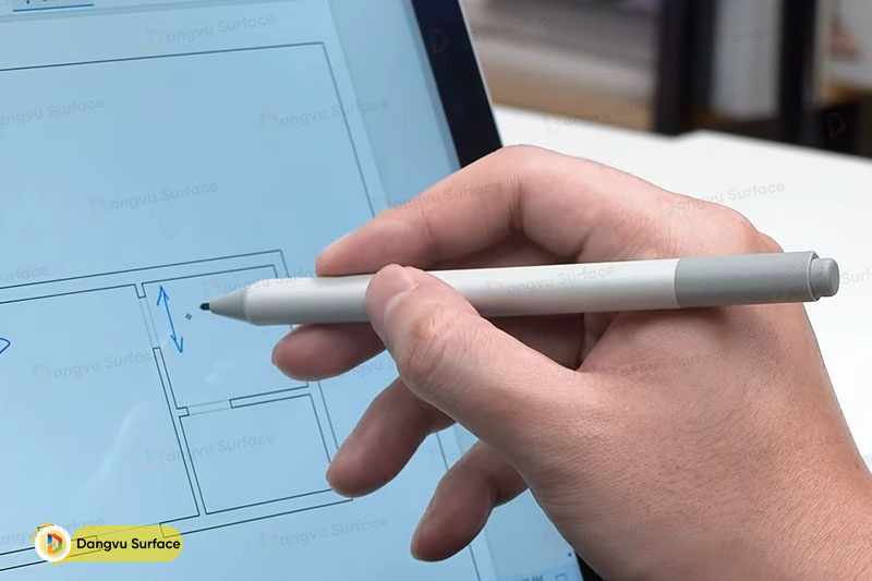 Surface Pen là một chiếc bút được giới họa sĩ rất ưa thích