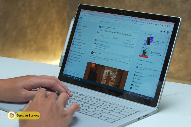 Chiếc Surface Book 2 mang thiết kế Ultrabook mà hiệu năng lại như Gaming