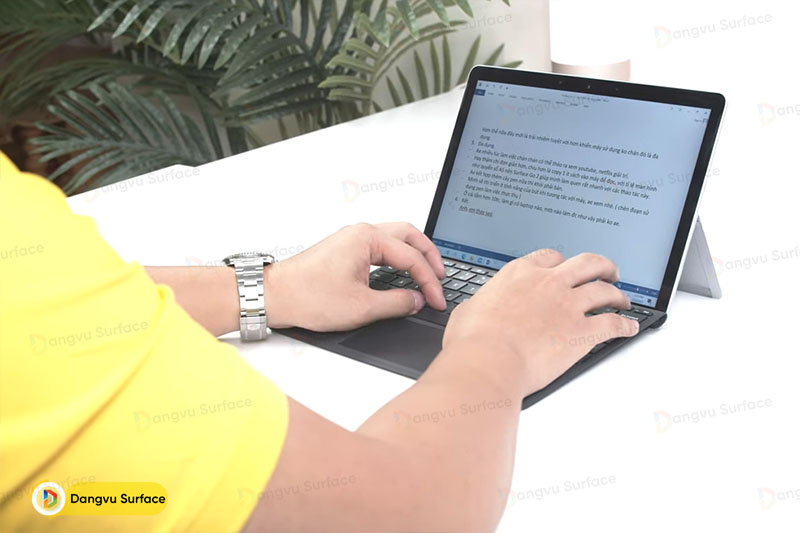 Máy sẽ hỗ trợ rất nhiều cho các công việc văn phòng của bạn