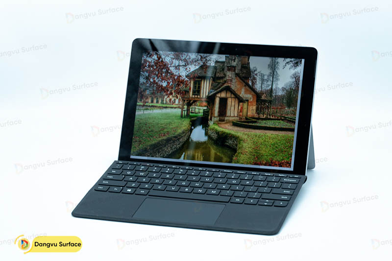 Nhièu người dùng Surface Go thích giải trí hơn là làm việc